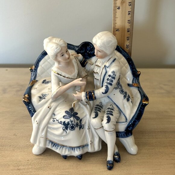 Marie Antoinette and King Louis Porcelain, Cermaic, Table Decor Couple - Picture 11 of 14